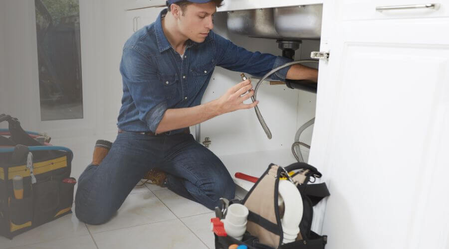 Expert burst pipe repair services in Bridgeport, NY